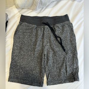 2(X)IST Mens Shorts Gray M (Medium)